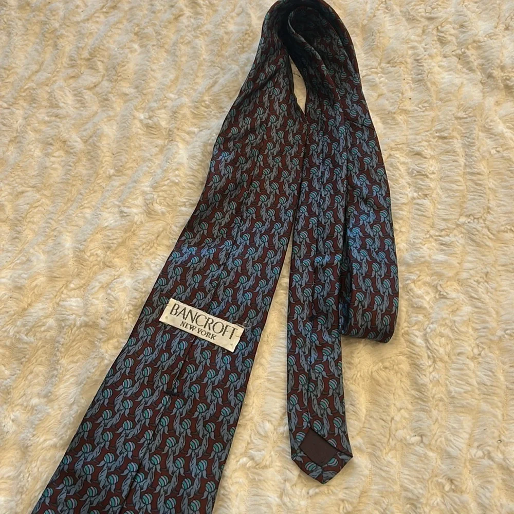 Vintage 80s silk Bancroft New York Men’s silk tie Sea lion beach ball print